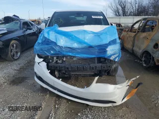2020 Dodge Grand Caravan SE with VIN 2C4RDGBG3LR259087, listed as a Copart auction lot 83039144 with Not Provided miles and Salvage Title. Bid and sale history available at DreamBid. Image 5.