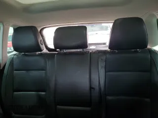 2013 Volkswagen Tiguan SE z VIN WVGBV3AX1DW579506, wystawiony jako Copart lot #52719575 z przebiegiem 163 471 mil mil oraz Szkoda całkowita • Salvage title. Historia ofert i sprzedaży dostępna na DreamBid. Obrazek 10.