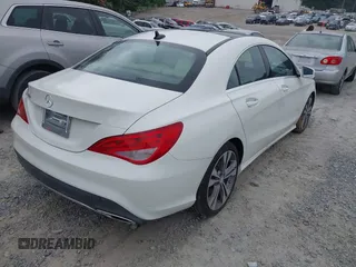 2018 Mercedes-Benz CLA 250 z VIN WDDSJ4EBXJN514990, wystawiony jako IAAI lot #42442189 z przebiegiem 120 236 mil mil oraz . Historia ofert i sprzedaży dostępna na DreamBid. Obrazek 4.
