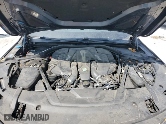 2016 BMW 7 Series 750i с VIN WBA7F0C53GGL99425, выставлен на аукционе Copart как лот 59640465 с пробегом Не указан миль и Чистый • Clean title. История ставок и продаж доступна на DreamBid. Изображение 11.