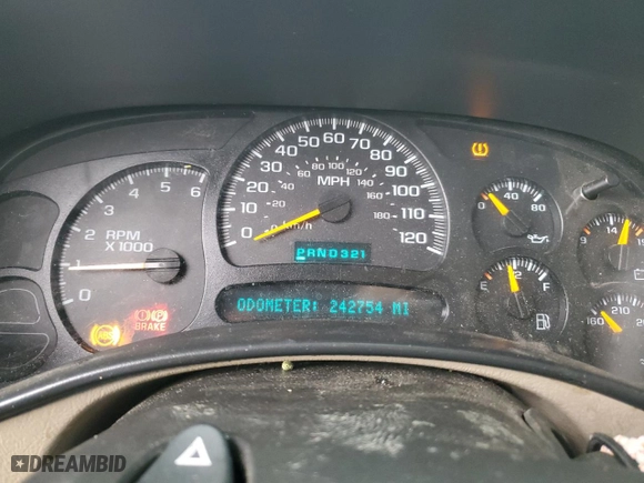 2005 Chevrolet Tahoe Z71 with VIN 1GNEC13T75R112216, listed as a Copart auction lot 84390314 with 242,754 mi miles and Clean Title. Bid and sale history available at carsss.com. Image 9.