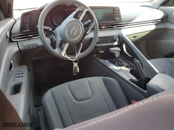2021 Hyundai Elantra SEL with VIN KMHLM4AGXMU195247, listed as a Copart auction lot 45019825 with 32,526 mi miles and Salvage Title. Bid and sale history available at carsss.com. Image 8.