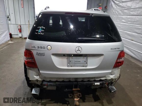 2011 Mercedes-Benz M 350 with VIN 4JGBB2FB6BA632338, listed as a Copart auction lot 49579995 with 135,699 mi miles and Salvage Title. Bid and sale history available at DreamBid. Image 6.
