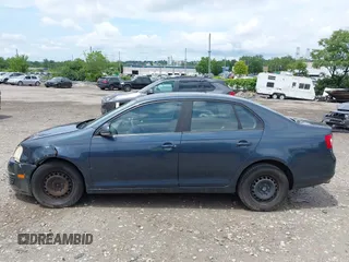 2006 Volkswagen Jetta Value Edition с VIN 3VWPF71K56M711525, выставлен на аукционе IAAI как лот 42456621 с пробегом 137 222 миль миль и . История ставок и продаж доступна на DreamBid. Изображение 15.