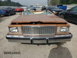 1978 Chevrolet El Camino z VIN 1W80L8Z418311, wystawiony jako Copart lot #71751334 z przebiegiem 9032 mil mil oraz Szkoda całkowita • Salvage title. Historia ofert i sprzedaży dostępna na DreamBid. Obrazek 5.