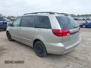 2005 Toyota Sienna CE z VIN 5TDZA23C05S291299, wystawiony jako IAAI lot #42283495 z przebiegiem 229 275 mil mil oraz . Historia ofert i sprzedaży dostępna na DreamBid. Obrazek 3.