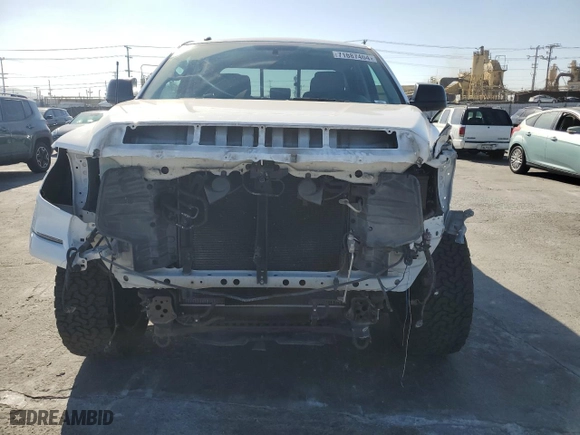 2017 Toyota Tundra 2WD SR5 with VIN 5TFRW5F13HX220108, listed as a Copart auction lot 71887404 with 71,965 mi miles and Salvage Title. Bid and sale history available at carsss.com. Image 5.