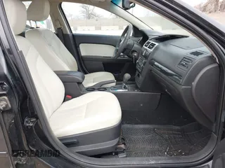 2009 Mercury Milan Premier with VIN 3MEHM08129R625936, listed as a IAAI auction lot 41539778 with 44,677 mi miles and . Bid and sale history available at DreamBid. Image 5.