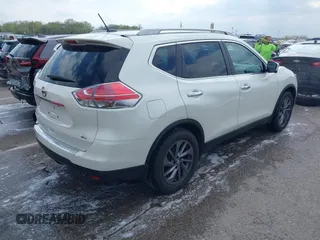 2016 Nissan Rogue SL with VIN 5N1AT2MTXGC807688, listed as a IAAI auction lot 42015737 with 89,849 mi miles. Bid and sale history available at carsss.com. Image 4.