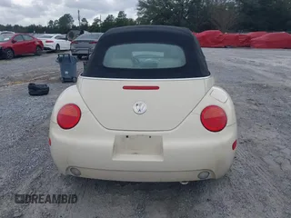 2004 Volkswagen Beetle with VIN 3VWCM21Y64M306721, listed as a IAAI auction lot 41611494 with 183,434 mi miles and . Bid and sale history available at DreamBid. Image 16.