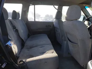 2001 Mitsubishi Montero Sport ES with VIN JA4LS21H81P066211, listed as a IAAI auction lot 42001416 with 293,503 mi miles. Bid and sale history available at carsss.com. Image 8.