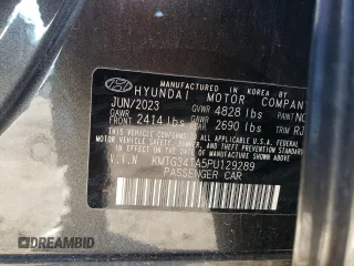 2023 Genesis G70 2.0T with VIN KMTG34TA5PU129289, listed as a Copart auction lot 81873864 with Not Provided miles and Non Repairable. Bid and sale history available at carsss.com. Image 12.
