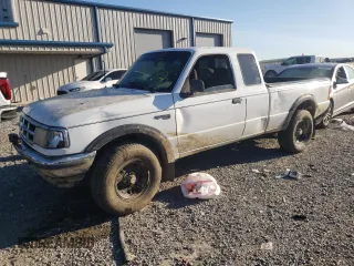 1994 Ford Ranger Splash with VIN 1FTCR15X9RTB08451, listed as a Copart auction lot 74780124 with 169,606 mi miles and Non Repairable. Bid and sale history available at carsss.com. Image 1.