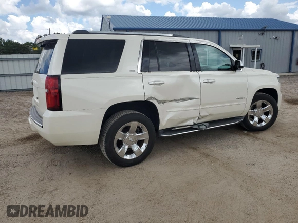 2015 Chevrolet Tahoe LTZ z VIN 1GNSCCKC0FR737641, wystawiony jako Copart lot #59797095 z przebiegiem 85 932 mil mil oraz Szkoda całkowita • Salvage title. Historia ofert i sprzedaży dostępna na DreamBid. Obrazek 3.