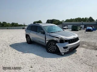 2019 Jeep Grand Cherokee Trailhawk with VIN 1C4RJFLT3KC608285, listed as a Copart auction lot 70768724 with 35,307 mi miles and Salvage Title. Bid and sale history available at carsss.com. Image 14.