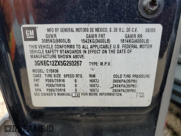 2005 Chevrolet Avalanche LS z VIN 3GNEC12ZX5G293267, wystawiony jako Copart lot #54373905 z przebiegiem 209 474 mil mil oraz Czysty tytuł • Clean title. Historia ofert i sprzedaży dostępna na DreamBid. Obrazek 12.