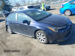 2022 Toyota Corolla LE with VIN 5YFEPMAEXNP312441, listed as a IAAI auction lot 41856254 with 16,082 mi miles and . Bid and sale history available at carsss.com. Image 1.