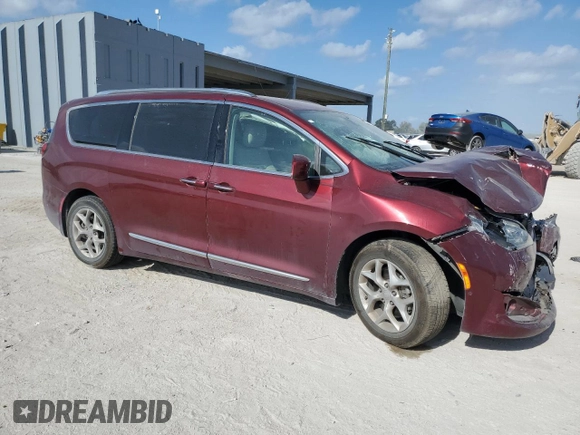 2020 Chrysler Pacifica Touring L z VIN 2C4RC1BG7LR135565, wystawiony jako Copart lot #54108915 z przebiegiem 62 639 mil mil oraz Nie do naprawy • Non repairable. Historia ofert i sprzedaży dostępna na DreamBid. Obrazek 4.