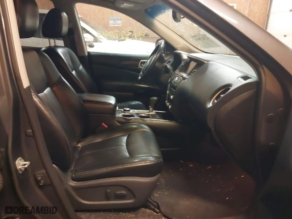 2014 Nissan Pathfinder SV with VIN 5N1AR2MMXEC709037, listed as a IAAI auction lot 41327043 with 269,383 mi miles. Bid and sale history available at carsss.com. Image 5.