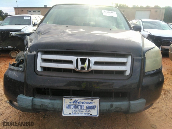 2006 Honda Pilot EX-L with RES with VIN 5FNYF28616B019530, listed as a IAAI auction lot 40564911 with 258,610 mi miles. Bid and sale history available at carsss.com. Image 12.