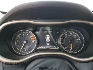 2016 Jeep Cherokee Limited с VIN 1C4PJMDS6GW328433, выставлен на аукционе Copart как лот 62790695 с пробегом 58 822 миль миль и Списание • Salvage title. История ставок и продаж доступна на DreamBid. Изображение 9.