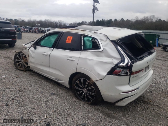 2019 Volvo XC60 Inscription with VIN LYV102RL4KB237691, listed as a Copart auction lot 87033724 with 133,815 mi miles and Salvage Title. Bid and sale history available at carsss.com. Image 2.