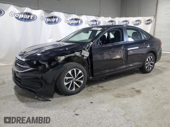 2024 Volkswagen Jetta S with VIN 3VW5M7BU5RM085170, listed as a Copart auction lot 61955735 with 23,150 mi miles and Clean title. Bid and sale history available at DreamBid. Image 1.