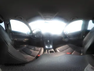 2014 Volkswagen Jetta TDI w/Sunroof & Nav z VIN 3VWPL7AJ3EM618503, wystawiony jako IAAI lot #42352147 z przebiegiem 94 341 mil mil oraz . Historia ofert i sprzedaży dostępna na DreamBid. Obrazek 18.