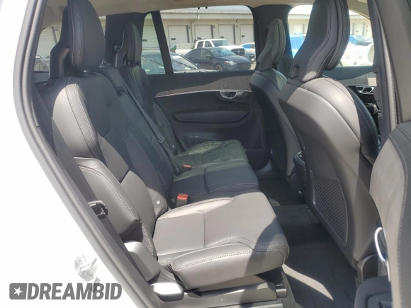 2024 Volvo XC90 Ultimate Bright Theme with VIN YV4062PF3R1200508, listed as a Copart auction lot 66933834 with 5,651 mi miles and Salvage Title. Bid and sale history available at carsss.com. Image 11.