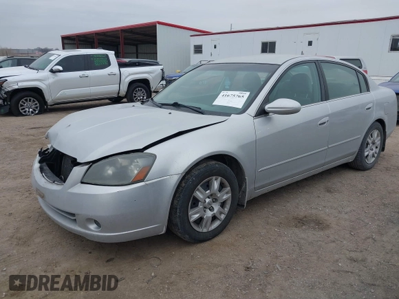 2006 Nissan Altima 2.5 with VIN 1N4AL11D26N443576, listed as a IAAI auction lot 41675765 with 98,558 mi miles. Bid and sale history available at carsss.com. Image 2.