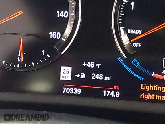 2019 BMW X1 xDrive28i with VIN WBXHT3C53K5L36690, listed as a IAAI auction lot 42012992 with 70,339 mi miles. Bid and sale history available at carsss.com. Image 15.