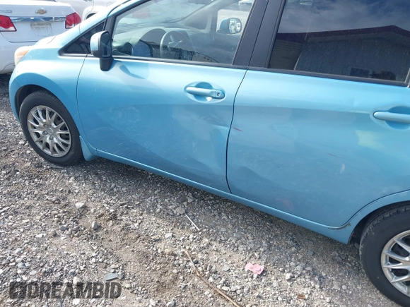 2014 Nissan Note S with VIN 3N1CE2CP2EL364842, listed as a IAAI auction lot 42643232 with 194,636 mi miles and . Bid and sale history available at DreamBid. Image 6.
