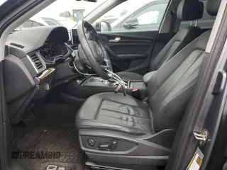 2020 Audi Q5 Premium Plus z VIN WA1BNAFY6L2103231, wystawiony jako Copart lot #60874215 z przebiegiem 64 578 mil mil oraz Szkoda całkowita • Salvage title. Historia ofert i sprzedaży dostępna na DreamBid. Obrazek 7.