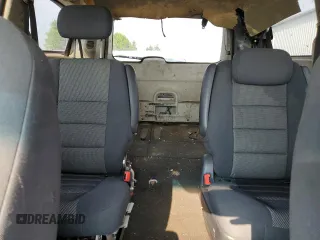 2009 Dodge Grand Caravan SE z VIN 2D8HN44E49R650603, wystawiony jako Copart lot #60442725 z przebiegiem 358 882 mil mil oraz Czysty tytuł • Clean title. Historia ofert i sprzedaży dostępna na DreamBid. Obrazek 10.