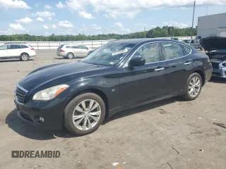 2014 Infiniti Q70 with VIN JN1BY1AR5EM320390, listed as a Copart auction lot 61233085 with 97,142 mi miles and Salvage title. Bid and sale history available at DreamBid. Image 1.
