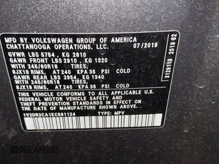 2019 Volkswagen Atlas SE с VIN 1V2DR2CA1KC591124, выставлен на аукционе IAAI как лот 42111572 с пробегом 40 430 миль миль и . История ставок и продаж доступна на DreamBid. Изображение 9.