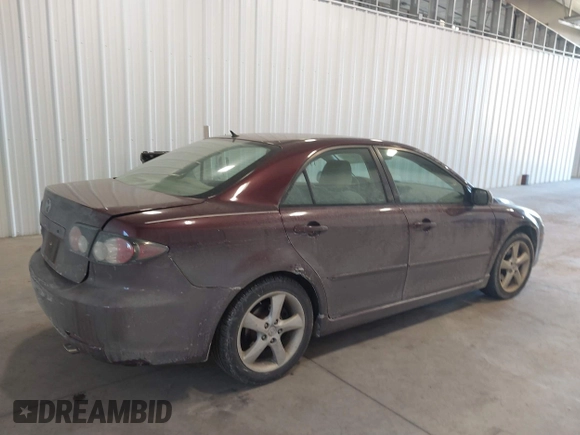 2007 Mazda Mazda6 i Sport VE with VIN 1YVHP80C675M28380, listed as a IAAI auction lot 41382556 with 219,474 mi miles. Bid and sale history available at carsss.com. Image 4.
