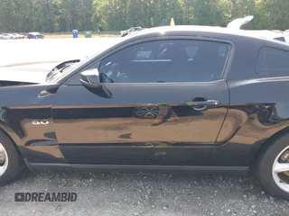 2012 Ford Mustang GT Premium с VIN 1ZVBP8CF2C5251013, выставлен на аукционе IAAI как лот 42376958 с пробегом 63 474 миль миль и . История ставок и продаж доступна на DreamBid. Изображение 14.