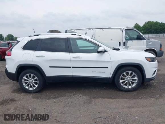 2019 Jeep Cherokee Latitude z VIN 1C4PJLCB8KD145129, wystawiony jako IAAI lot #42291722 z przebiegiem 89 155 mil mil oraz . Historia ofert i sprzedaży dostępna na DreamBid. Obrazek 13.