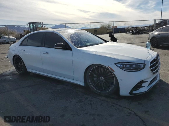 2024 Mercedes-Benz S 580e with VIN W1K6G6KB0RA259964, listed as a Copart auction lot 82029224 with 9,447 mi miles and Salvage Title. Bid and sale history available at DreamBid. Image 4.