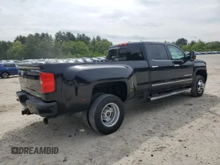 2019 GMC Sierra 3500HD Denali z VIN 1GT42WEY6KF240456, wystawiony jako Copart lot #58896115 z przebiegiem 67 144 mil mil oraz Czysty tytuł • Clean title. Historia ofert i sprzedaży dostępna na DreamBid. Obrazek 3.