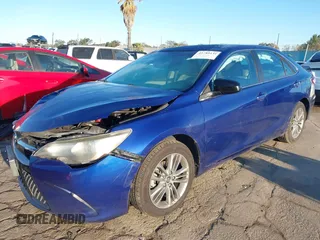 2015 Toyota Camry XLE z VIN 4T1BF1FK9FU884586, wystawiony jako IAAI lot #41789131 z przebiegiem 166 422 mil mil oraz . Historia ofert i sprzedaży dostępna na DreamBid. Obrazek 2.