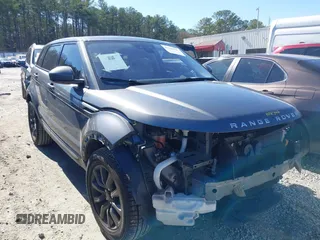 2019 Land Rover Range Rover Evoque SE with VIN SALVP2RX8KH340040, listed as a IAAI auction lot 41566233 with 91,642 mi miles. Bid and sale history available at carsss.com. Image 1.