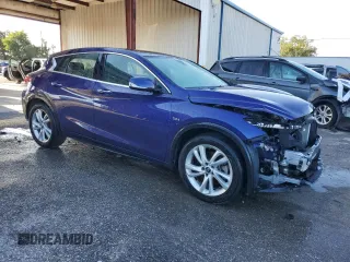 2018 Infiniti QX30 ESSENTIAL with VIN SJKCH5CP4JA042059, listed as a Copart auction lot 69705554 with 51,908 mi miles and Salvage Title. Bid and sale history available at carsss.com. Image 4.