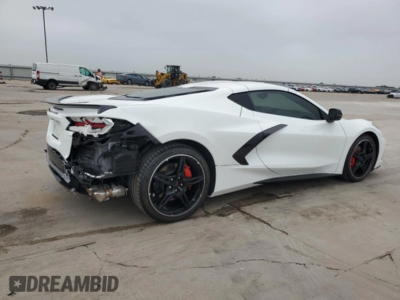 2022 Chevrolet Corvette 2LT with VIN 1G1YB2D43N5111392, listed as a Copart auction lot 53928644 with 18,913 mi miles and Salvage Title. Bid and sale history available at carsss.com. Image 3.