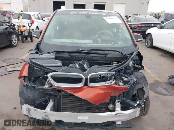 2015 BMW i3 with VIN WBY1Z4C53FV505033, listed as a IAAI auction lot 41464532 with 1 mi miles. Bid and sale history available at carsss.com. Image 12.