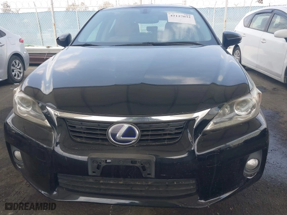 2013 Lexus CT 200h Hybrid with VIN JTHKD5BH9D2161341, listed as a IAAI auction lot 42127032 with 165,134 mi miles. Bid and sale history available at carsss.com. Image 6.