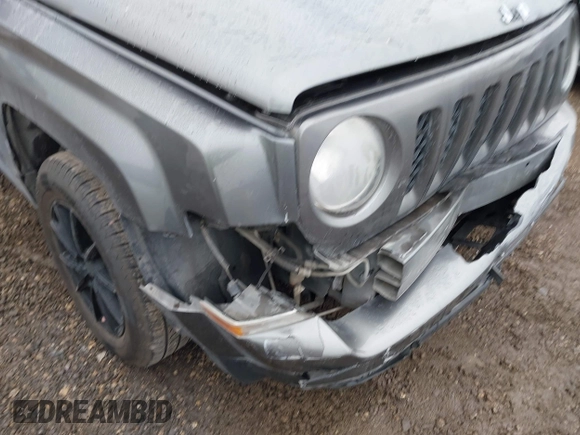2014 Jeep Patriot Sport z VIN 1C4NJRBB2ED509495, wystawiony jako IAAI lot #41649812 z przebiegiem 192 488 mil mil oraz . Historia ofert i sprzedaży dostępna na DreamBid. Obrazek 6.