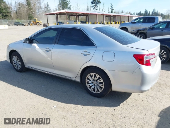 2013 Toyota Camry L with VIN 4T4BF1FK4DR335154, listed as a IAAI auction lot 41969320 with 275,733 mi miles. Bid and sale history available at carsss.com. Image 3.