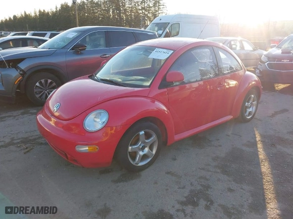 1998 Volkswagen New Beetle with VIN 3VWBB61C4WM010547, listed as a IAAI auction lot 41517024 with NaN miles. Bid and sale history available at carsss.com. Image 2.
